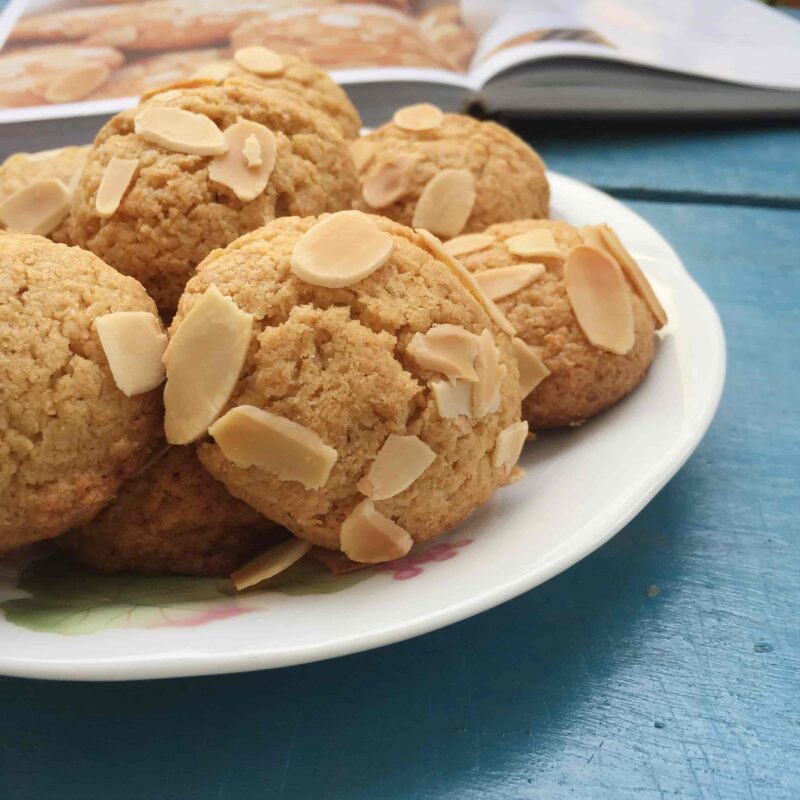 Cách làm bánh cookie hạnh nhân