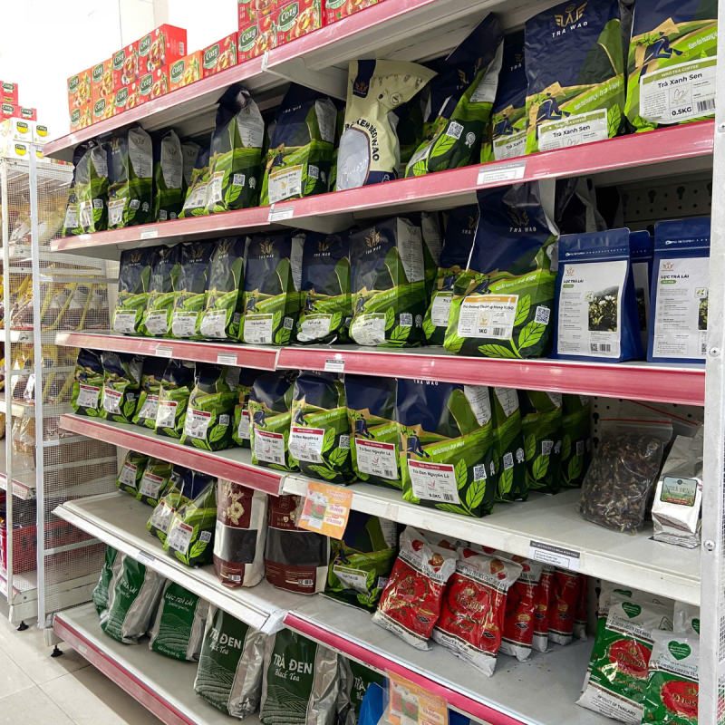 Nguyên liệu đa dạng, đầy đủ các thương hiệu lớn